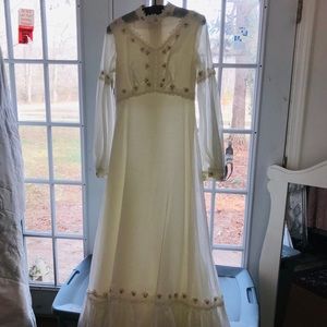 1950/60’s Wedding Dress